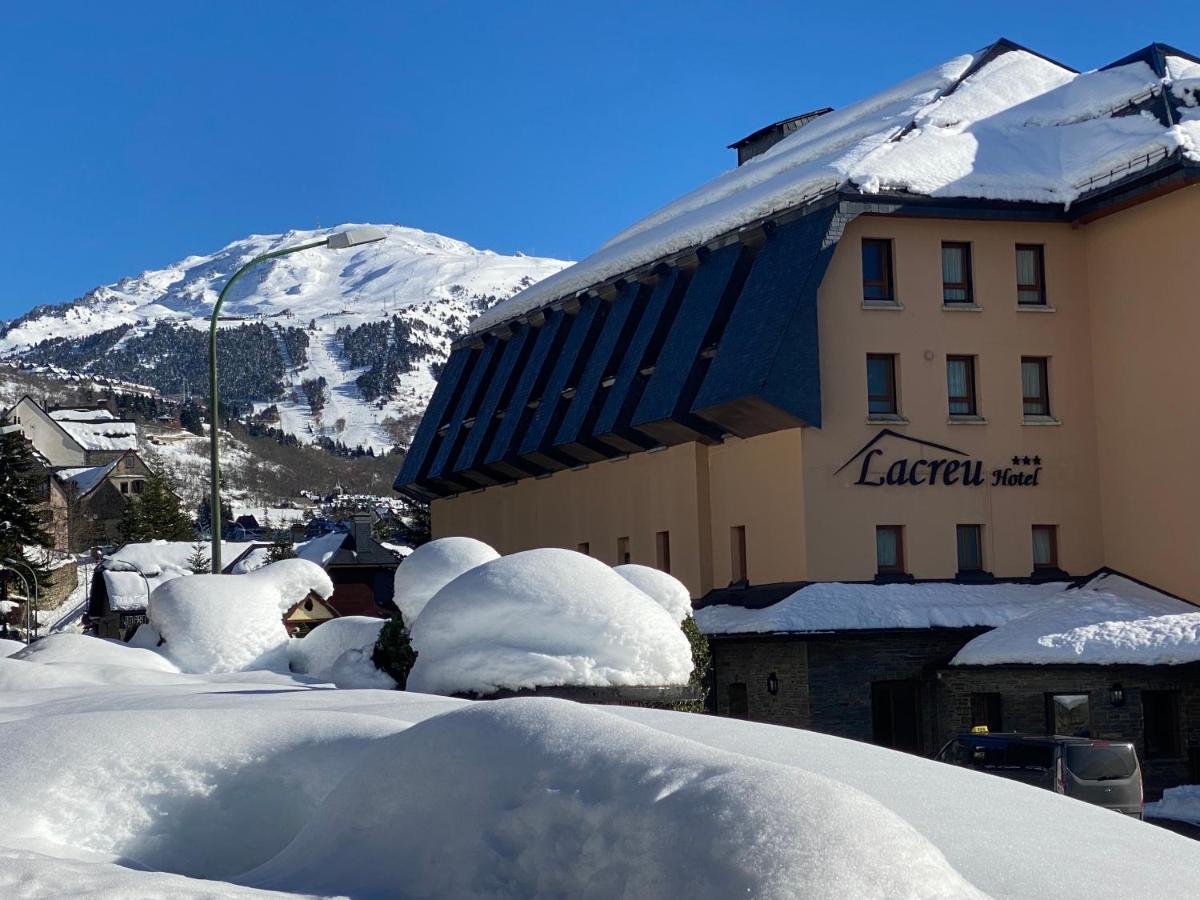 Hotel Lacreu Salardu Exterior photo